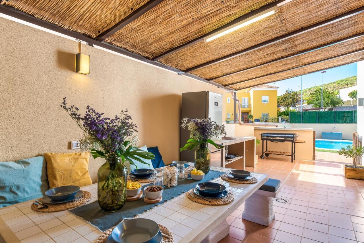 Villa With Private Pool And Workspace 坎德拉里亚 外观 照片