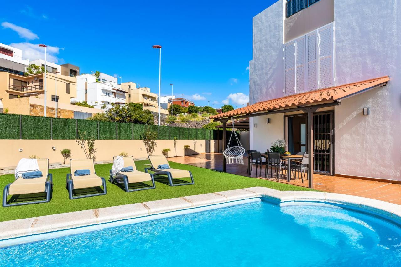 Villa With Private Pool And Workspace 坎德拉里亚 外观 照片